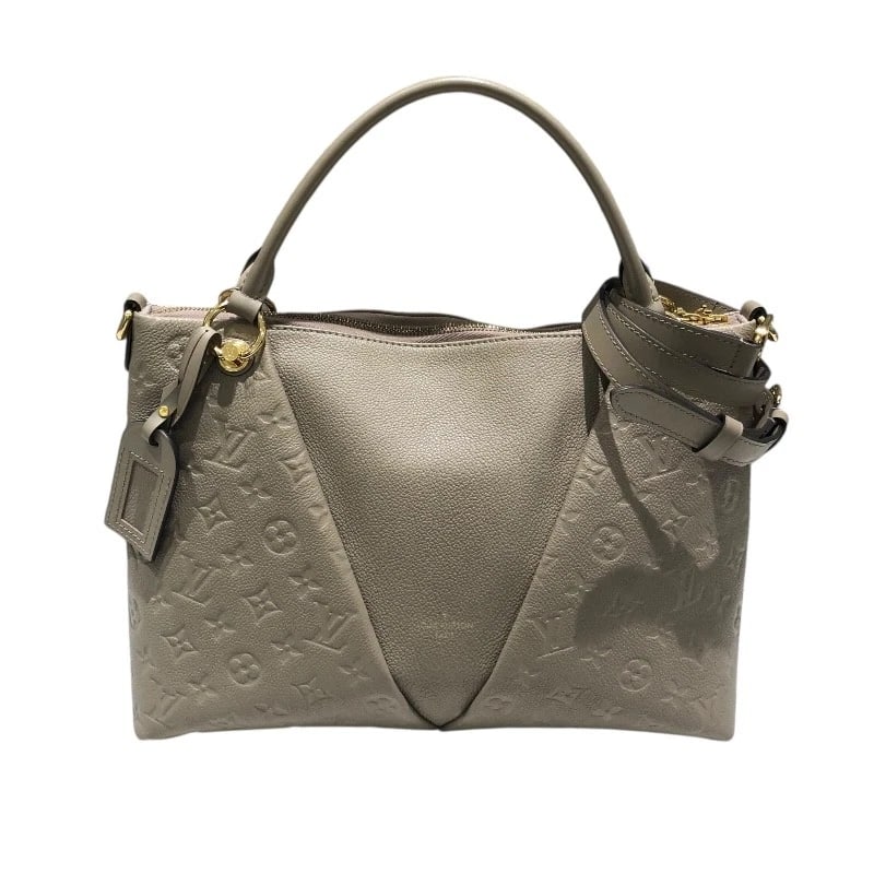 LOUIS VUITTON V TOTE MM TOTE BAG: LOUIS VUITTON V Tote MM Tote Bag Brand: LOUIS VUITTON Type: Tote Bag Material: Ann Platt Color: Beige Gold Hardware Size: W35cm x H23cmx D13cm W13.8 x H9.1x D5.1inch Accessories: None Acce