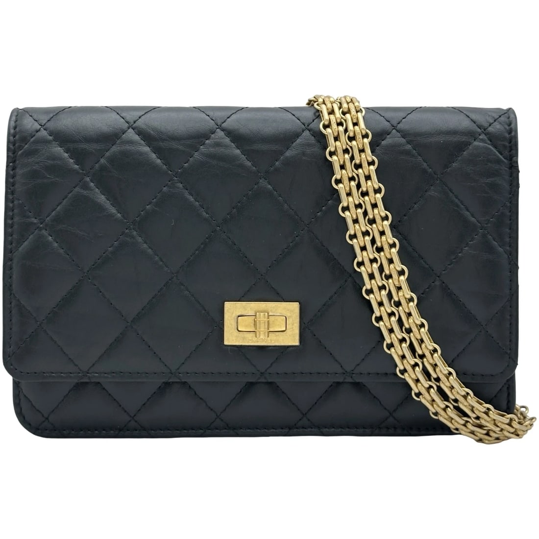 CHANEL WALLET CHAIN AGED CALFSKIN: CHANEL Wallet chain aged calfskin Brand: CHANEL Type: Wallet Chain Material: Aged Calfskin Color: Gold Hardware Size: W19cm x H12cmx D3.5cm W7.5 x H4.7x D1.4inch Accessories: None Accessories Notice: