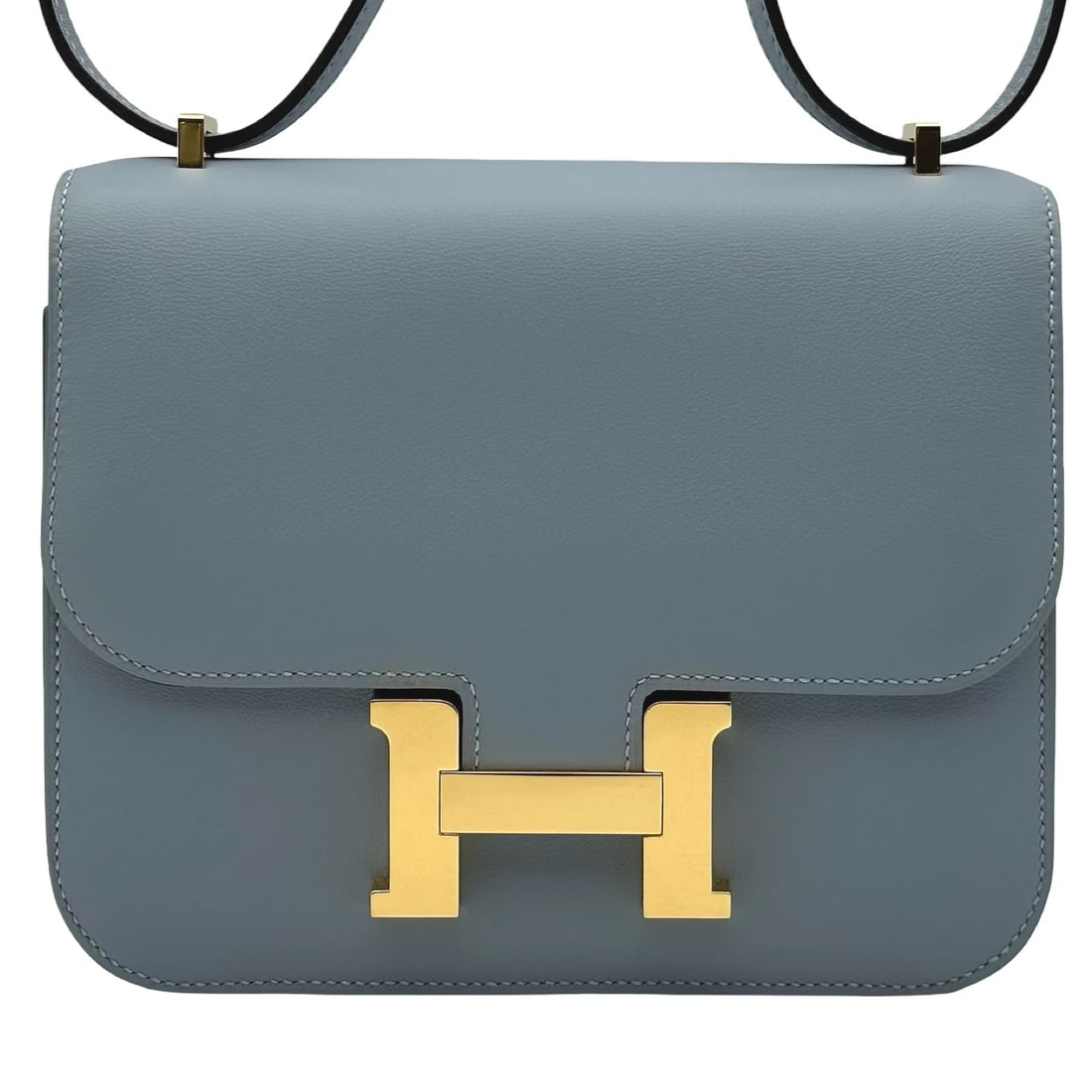 HERMES CONSTANCE 3 MINI SHOULDER BAG: HERMES Constance 3 Mini Shoulder Bag Brand: HERMES Type: Shoulder Bag Material: Swift Color: Blue Run Gold Hardware Size: W18.5cm x H15cmx D5cmW7.3 x H5.9x D2.0inch Accessories: None Acces