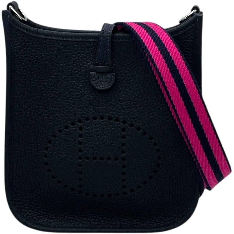 HERMES EVELYN TPM SHOULDER BAG: HERMES Evelyn TPM Shoulder Bag Brand: HERMES Type: Shoulder Bag Material: Taurillon Clemence Color: Cavan SVHardware Size: W17cm x H17.5cmx D4cmW6.7 x H6.9x D1.6inch Accessories: None Accessories