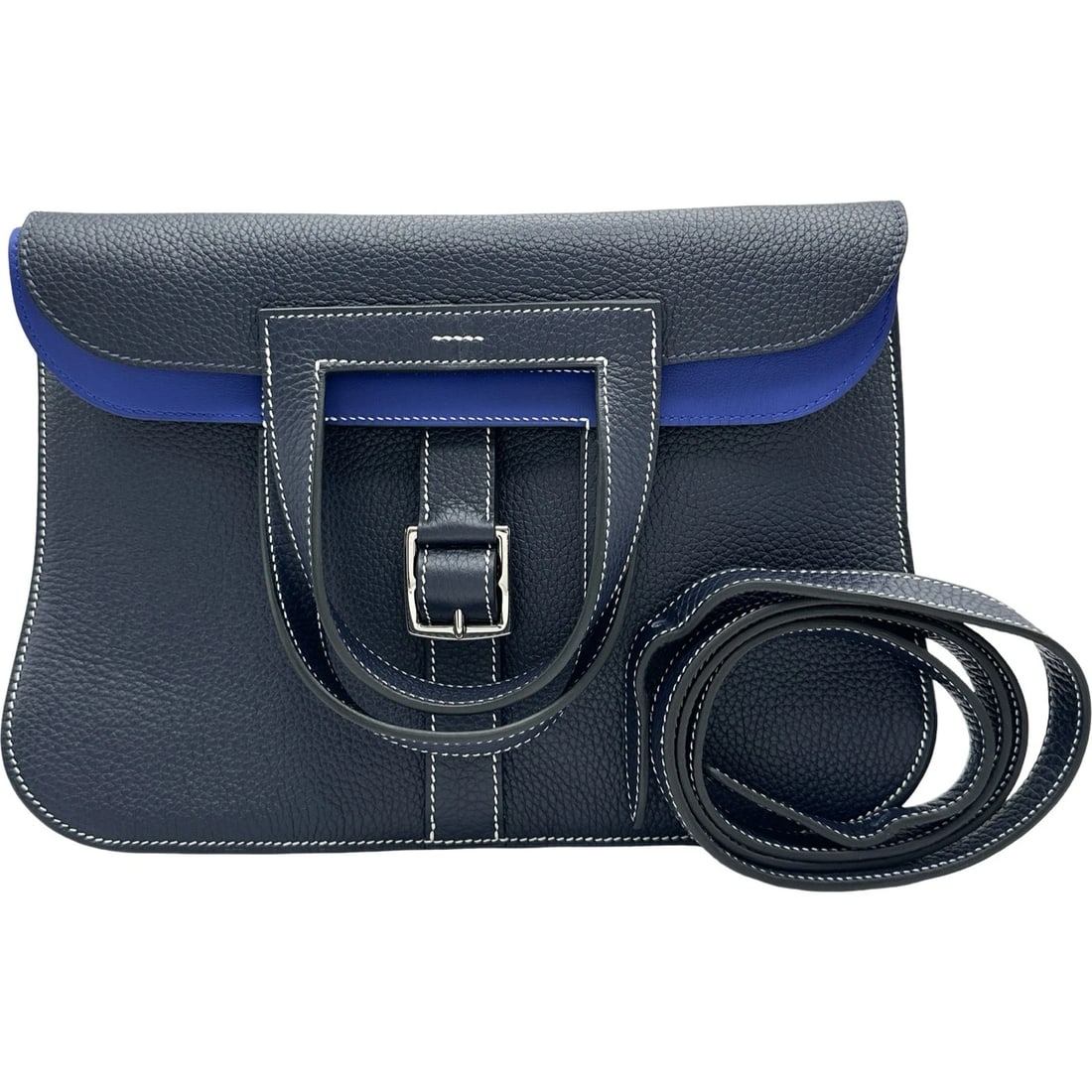HERMES ARZAN 31 VERSO SHOULDER BAG: HERMES Arzan 31 Verso Shoulder Bag Brand: HERMES Type: Shoulder Bag Material: Taurillon Clemence Color: Blue Electric / Silver Hardware Size: W31cm x H28cmx D9cm W12.2 x H11.0x D3.5inch Accessorie