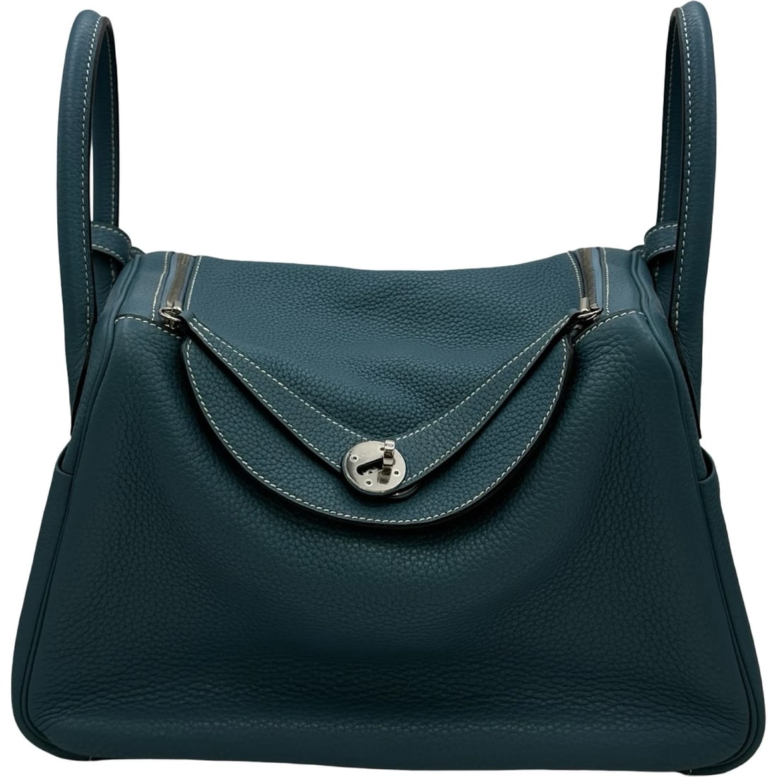 HERMES LINDY 30 SHOULDER BAG: HERMES Lindy 30 Shoulder Bag Brand: HERMES Type: Shoulder Bag Material: Taurillon Clemence Color: Blue Gene SilverHardware Size: W30cm x H19cmx D14.5cm W11.8 x H7.5x D5.7inch Accessories: None