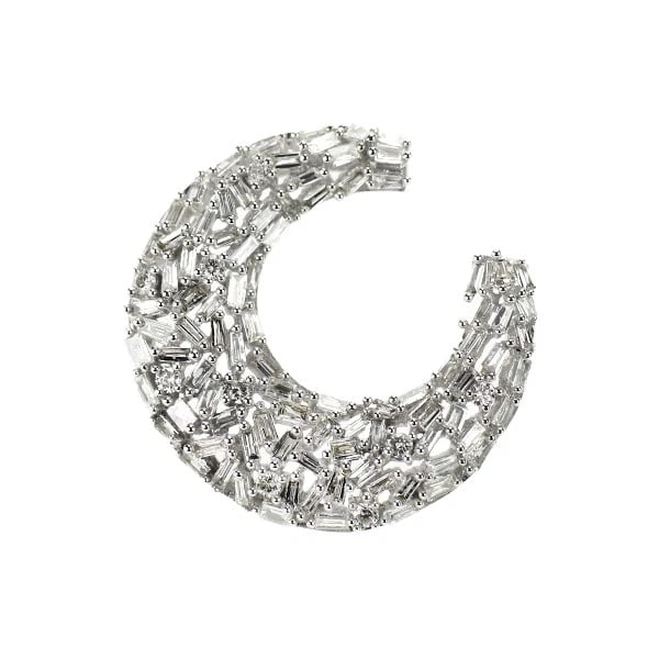 K18WG DIAMOND PENDANT: K18WG DIAMOND PENDANT Brand: None Type: pendant top Material: K18WG, Main Stone/Creation Natural Color: White Gold Size: Length/Width/Diameter (CM) 17.8 Accessories: None Accessories Notice: When