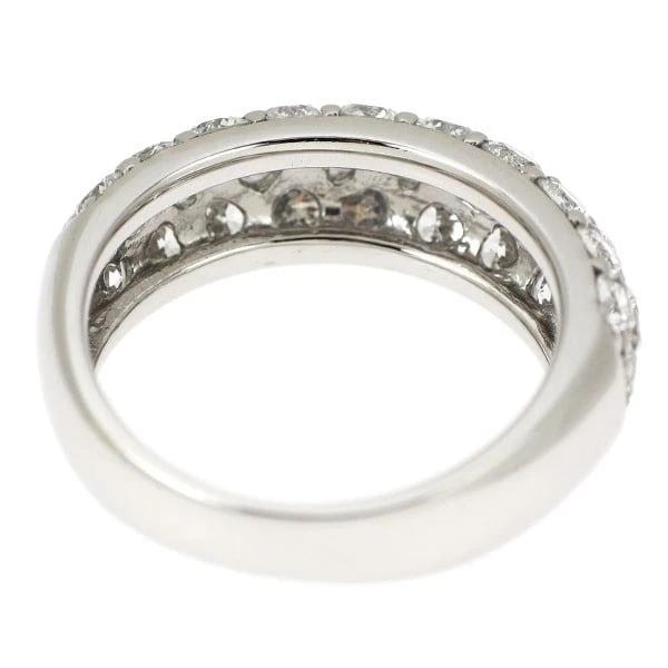PT900 H&C DIAMOND RING - 2