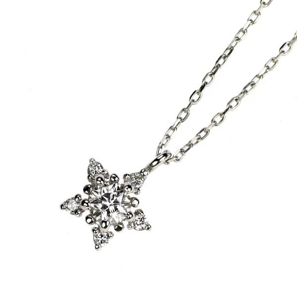 PT900/ PT850 DIAMOND PENDANT NECKLACE: Pt900/ Pt850 Diamond Pendant Necklace Brand: Wish upon a star Type: pendant necklace Material: Pt900/ Pt850, Main Stone/Creation Natural Color: Silver Size: Necklace: Chain Length 40cm Accessories: