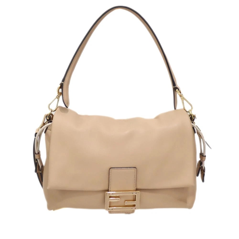 FENDI MAMMA BUCKET MEDIUM LEATHER BEIGE WITH SHOULDER STRAP: Fendi Mamma Bucket Medium Leather Beige with Shoulder Strap Brand: FENDI Type: Handbag Material: leather Color: Beige Size: W26cm x H22.5cm x D8cm Accessories: None Accessories Notice: Whe