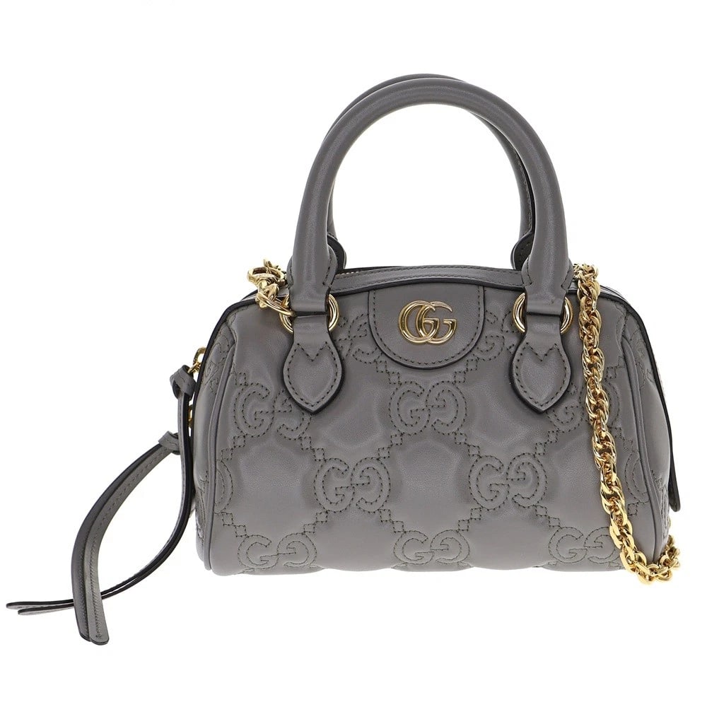 GUCCI GG MATELASSÉ 2WAY BAG GRAY WITH CHAIN SHOULDER STRAP: Gucci GG Matelassé 2WAY Bag Gray with Chain Shoulder Strap Brand: Gucci Type: Handbag Material: GG Matelassé Color: Gray Size: W20.5cm x H14cm x D10.5cm Accessories: None Accessories Notic