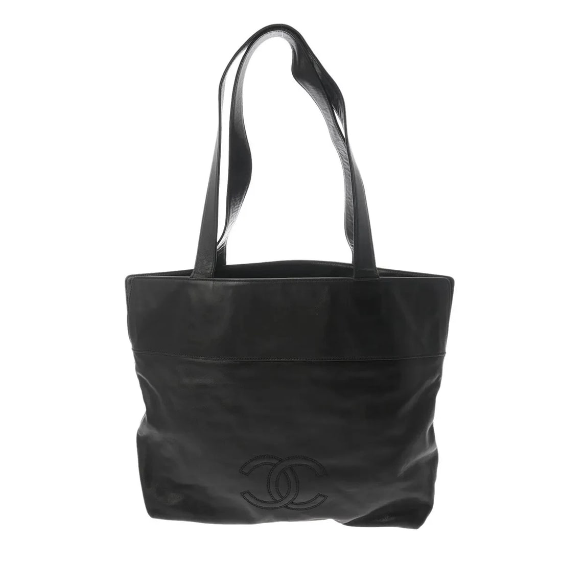 CHANEL HANDBAG TOTE BAG CALFSKIN BLACK: Chanel Handbag Tote Bag Calfskin Black Brand: Chanel Type: Tote Bag Material: Calfskin Color: Black Size: W 19cm / H 24.5cm / D 11cm Accessories: None Accessories Notice: When purchasing p