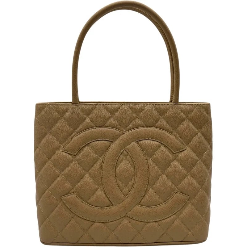 CHANEL TRENDY CC BEIGE HANDBAG: CHANEL Trendy CC Beige Handbag Brand: Chanel Type: Handbag Material: none Color: Beige Size: W29cm x H24cm x D14.5cm Accessories: None Accessories Notice: When purchasing pre-owned goods,