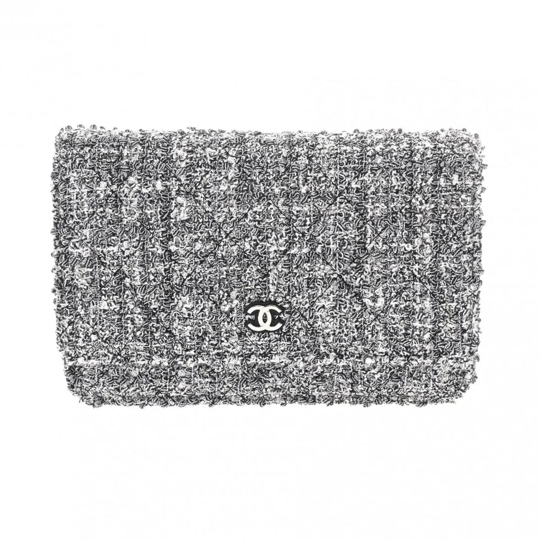 CHANEL CHAIN WALLET SHOULDER BAG BLACK, WHITE, GOLD: Chanel Chain Wallet Shoulder Bag Black, White, Gold Brand: Chanel Type: Shoulder Bag Material: none Color: Black, White, Gold Size: W 18.5cm / H 12cm / D 3cm Accessories: None Accessories