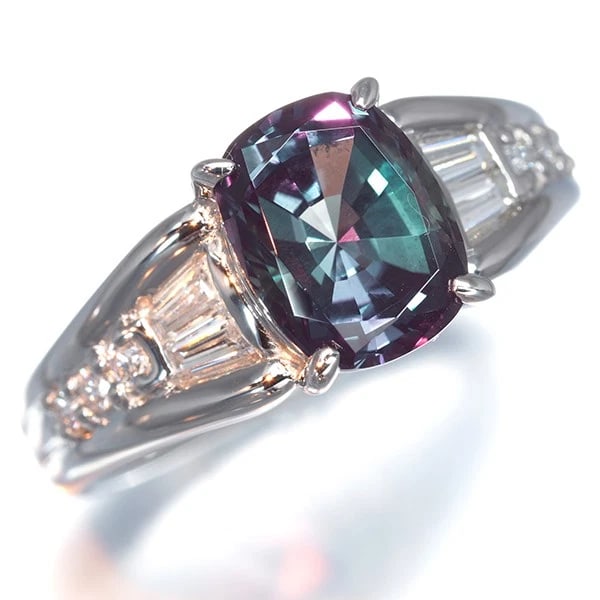 CRESCENT VERT RING LAB-CREATED ALEXANDRITE - 4