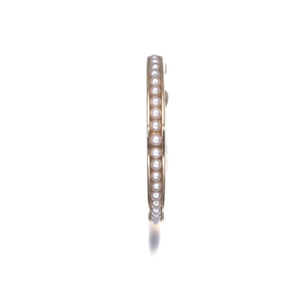 HIROTAKA CULTURED SEED PEARL SINGLE EAR CUFF: Hirotaka Cultured Seed Pearl Single Ear Cuff Brand: Hirotaka Type: Ear Cuff Material: 10K / 416 / Yellow Gold, Main Stone/Creation CULTURED Color: YEllow Gold Size: Design size: length 19.5 x width 19