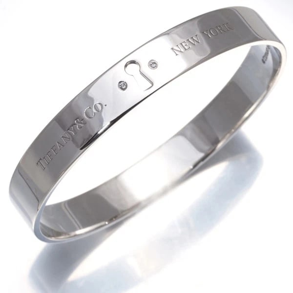TIFFANY&CO. BRACELET DIAMOND LOCK BANGLE 925 STERLING SILVER: Tiffany&Co. Bracelet Diamond Lock Bangle 925 Sterling Silver Brand: Tiffany & Co. Type: Bracelet Material: 925 / Sterling Silver, Main Stone/Creation Natural Color: Silver Size: Inner circumference: 1