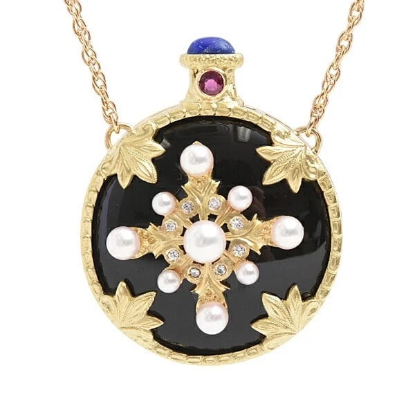PERFUME BOTTLE NECKLACE RUBY DIAMOND LAPIS PEARL 18K YELLOW GOLD: Perfume Bottle Necklace Ruby Diamond Lapis Pearl 18K Yellow Gold Brand: Christian Bernard Type: Necklace Material: 750 Yellow Gold, Main Stone/Creation Ruby Color: Yellow Gold Size: Approx. 29.2 mm (W