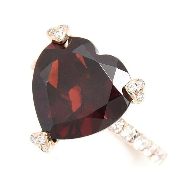 PONTE VECCHIO GARNET DIAMOND HEART RING K18PG: Ponte Vecchio Garnet Diamond Heart Ring K18PG Brand: Ponte Vecchio Type: Ring Material: 750 Pink Gold, Main Stone/Creation Garnet Color: Pink Gold Size: US 5.25 Accessories: None Accessori
