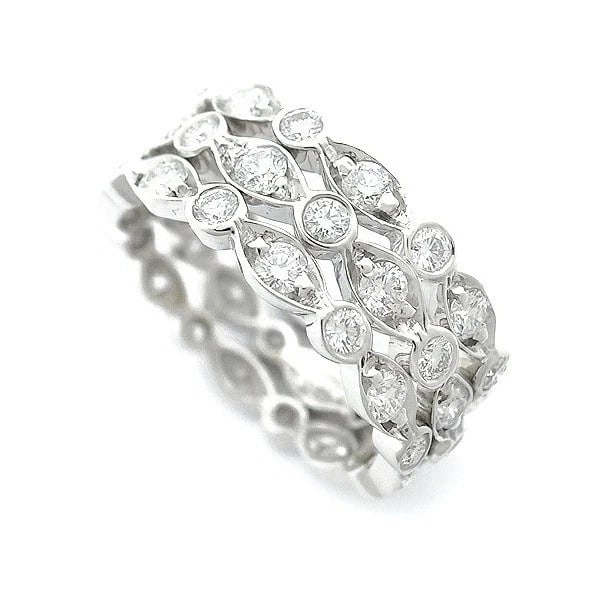 TIFFANY & CO. SWING 3-ROW DIAMOND ETERNITY RING: Tiffany & Co. Swing 3-Row Diamond Eternity Ring Brand: Tiffany & Co. Type: Ring Material: Platinum 950, Main Stone/Creation natural Color: Silver Size: US 4.5 Accessories: None Accessories