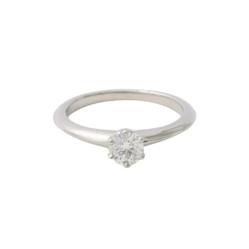 TIFFANY & CO. DOT SOLITAIRE PT950 RING: Tiffany & Co. Dot Solitaire PT950 Ring Brand: Tiffany & Co. Type: Ring Material: Platinum950, Main Stone/Creation Natural Color: Platinum Size: 4-4.5(US ), Accessories: None Accessories No