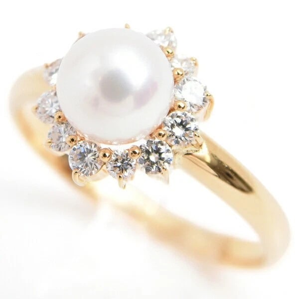 PEARL DIAMOND RING 18K YELLOW GOLD PEARL: Pearl Diamond Ring 18K Yellow Gold Pearl Brand: Nina Ricci Type: Ring Material: 18k Yellow Gold, Main Stone/Creation Pearl Secondary Stone: Diamond Color: Yellow Gold Size: US : 5.5 Accessories: N