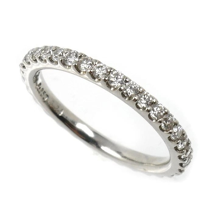 STAR JEWELRY ETERNITY RING PT950 DIAMOND: Star Jewelry Eternity Ring Pt950 Diamond Brand: STAR JEWELRY Type: Ring Material: Platinum950, Main Stone/Creation Natural Color: Platinum Size: US 3 Accessories: None Accessories Notice: