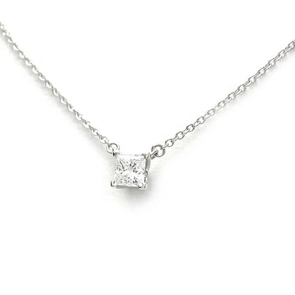 TIFFANY & CO. DIAMOND NECKLACE PT950: Tiffany & Co. Diamond Necklace Pt950 Brand: Tiffany & Co. Type: Necklace Material: Platinum950, Main Stone/Creation Natural Color: Platinum Size: Chain Length: 16.1 in (41 cm) Pendant Width: 0.19 in