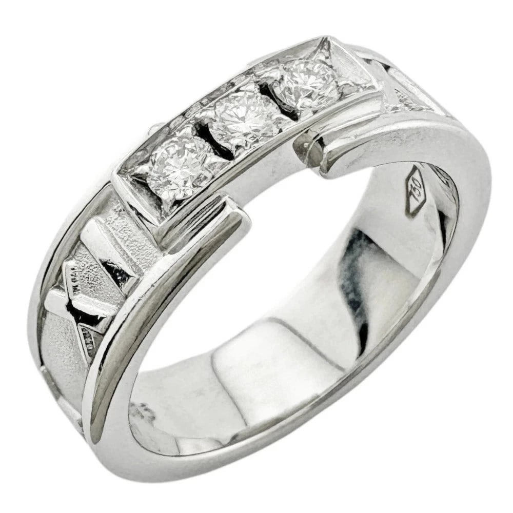 TIFFANY & CO. RING K18 WHITE GOLD: Tiffany & Co. Ring K18 White Gold Brand: Tiffany & Co. Type: Ring Material: 18k White Gold, Main Stone/Creation Natural Color: White Gold Size: US : 4.75–5 Accessories: None Accessories No