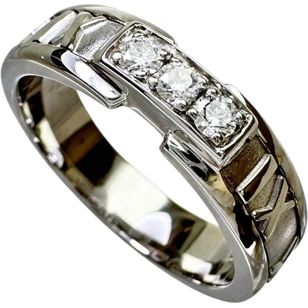 TIFFANY & CO. RING 18K WHITE GOLD: Tiffany & Co. Ring 18K White Gold Brand: Tiffany & Co. Type: Ring Material: 18k White Gold, Main Stone/Creation Natural Color: White Gold Size: US : 10 Accessories: None Accessories Notice