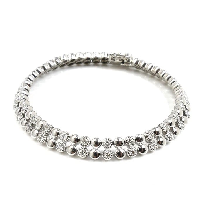 PONTE VECCHIO TENNIS BRACELET K18WG: Ponte Vecchio Tennis Bracelet K18WG Brand: Ponte Vecchio Type: Bracelet Material: 18k White Gold, Main Stone/Creation Natural Color: White Gold Size: Length: 17.0 cm (6.7 in) Width: 6.5 mm Thickness: