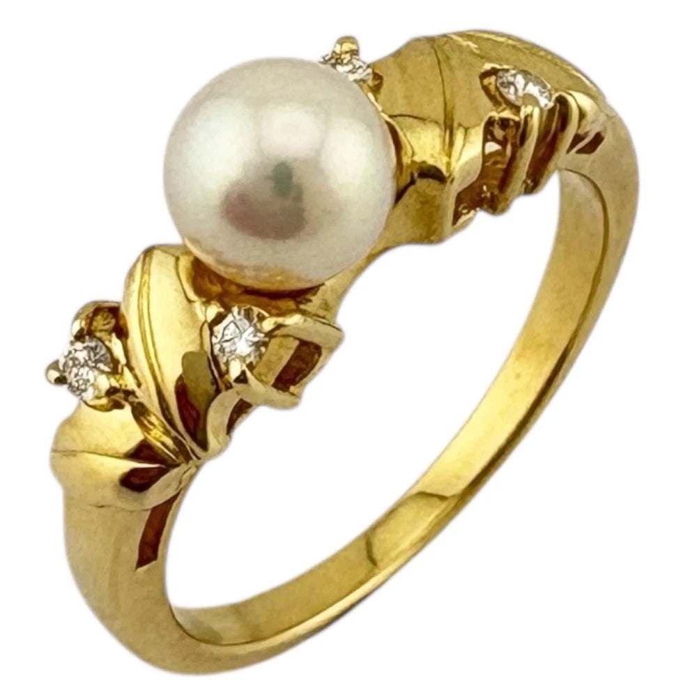 MIKIMOTO RING K18 YELLOW GOLD AKOYA PEARL DIAMOND: MIKIMOTO Ring K18 yellow gold Akoya pearl diamond Brand: MIKIMOTO Type: Ring Material: K18 yellow gold, Main Stone/Creation Akoya pearl/diamond Color: gold Size: US 5 Accessories: None Accessories