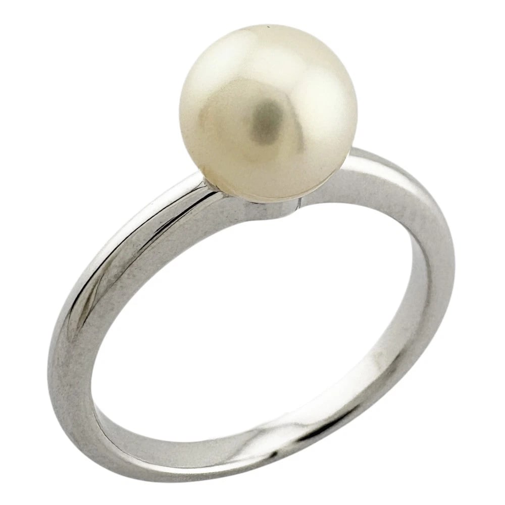 RING K18 WHITE GOLD PEARL: Ring K18 white gold Pearl Brand: Unbranded Type: Ring Material: K18 white gold, Main Stone/Creation Pearl Color: Silver Size: US 6 Accessories: None Accessories Notice: When purchasing pre-owned