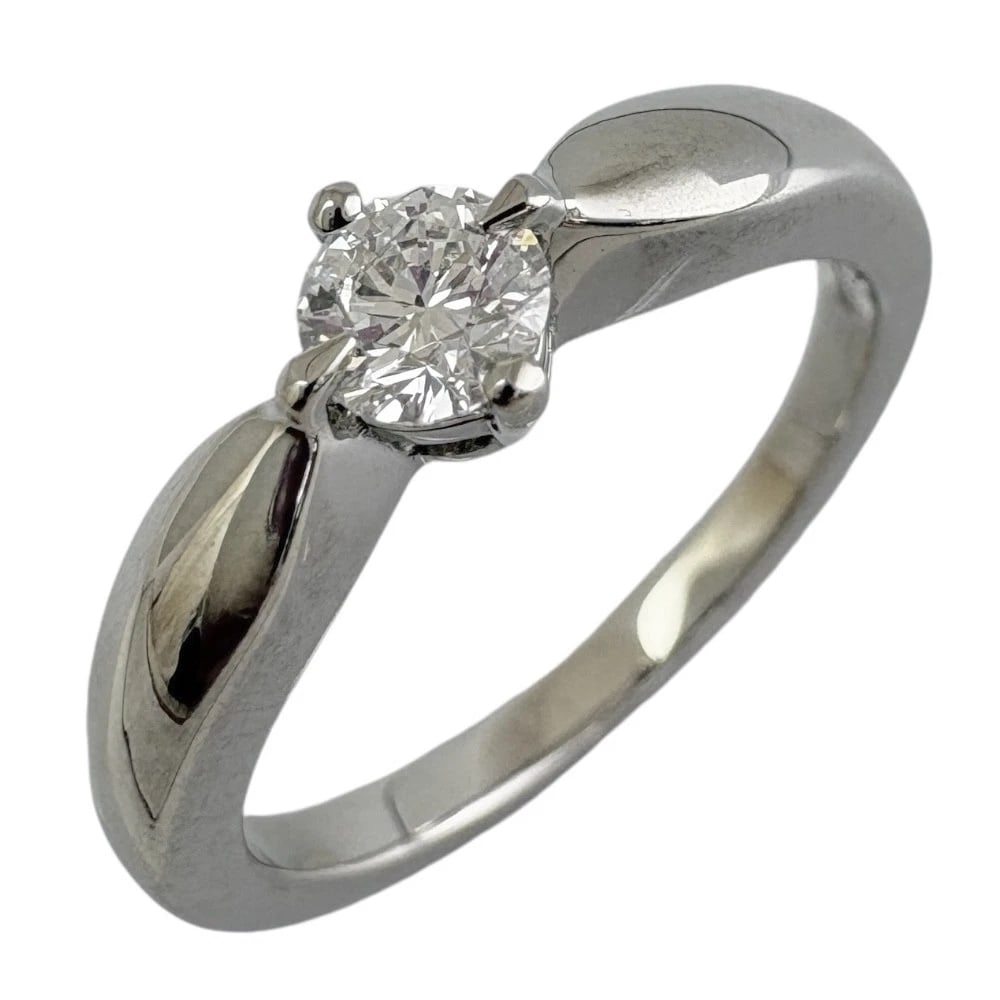 BVLGARI RING PT950PLATINUM: BVLGARI Ring Pt950Platinum Brand: BVLGARI Type: Ring Material: Pt950Platinum, Main Stone/Creation Natural Color: Silver Size: US 4 1/2 Accessories: None Accessories Notice: When purchasing pre-owned