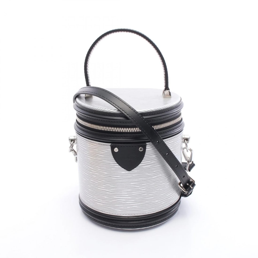 LOUIS VUITTON CANNES VANITY CROSSBODY HANDBAG: LOUIS VUITTON Cannes vanity crossbody Handbag Brand: LOUIS VUITTON Type: Handbag Material: leather Color: Silver / Silver??ish colors × Black??ish colors Size: H:17cm x W:15cm x D:14cm (H:6.7" x W:5.