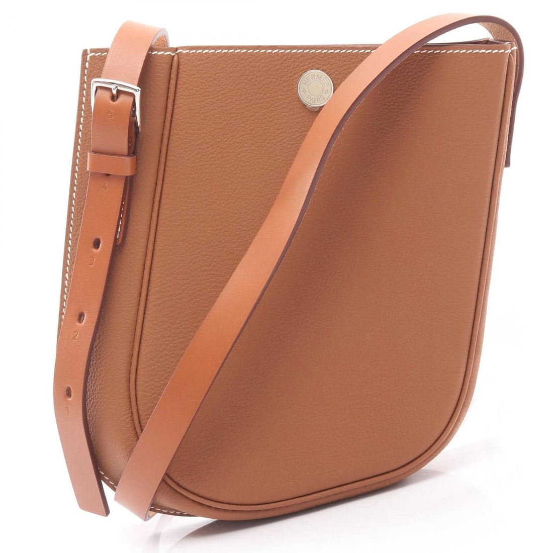HERMES PERSPECTIVE CAVALIER 21 SHOULDER BAG TOGO: HERMES Perspective Cavalier 21 Shoulder Bag Togo Brand: HERMES Type: Shoulder Bag Material: Togo leather × leather Color: Gold / Brown??ish colors Size: (H:8.3" x W:7.5" x D:1.4") Accessories: Non