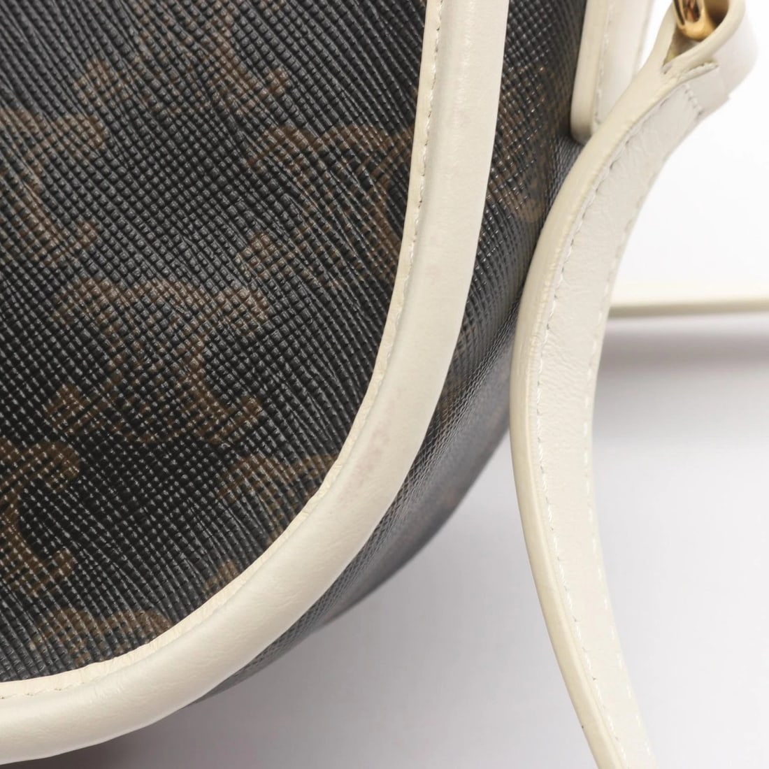 CELINE FOLCO MEDIUM TRIOMPHE SHOULDER BAG - 4