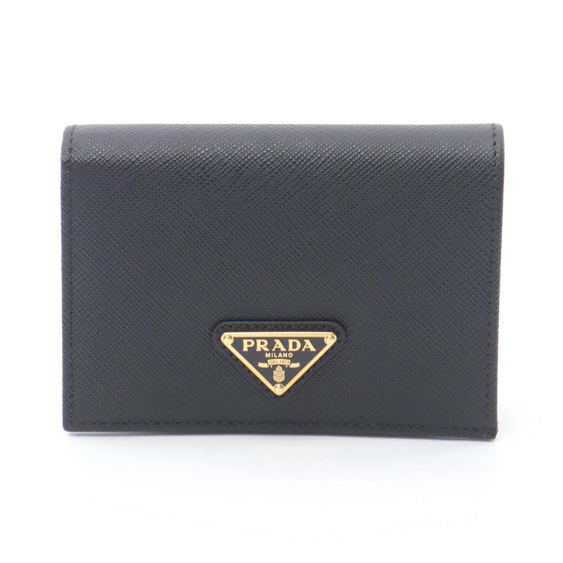 PRADA SAFFIANO TRIANG BI-FOLD WALLET PURSE: PRADA SAFFIANO TRIANG Bi-fold wallet purse Brand: PRADA Type: Bi-fold wallet Material: Saffiano leather Color: Black??ish colors Size: (H:3.3" x W:4.5"x D:1.0) Accessories: None Accessorie