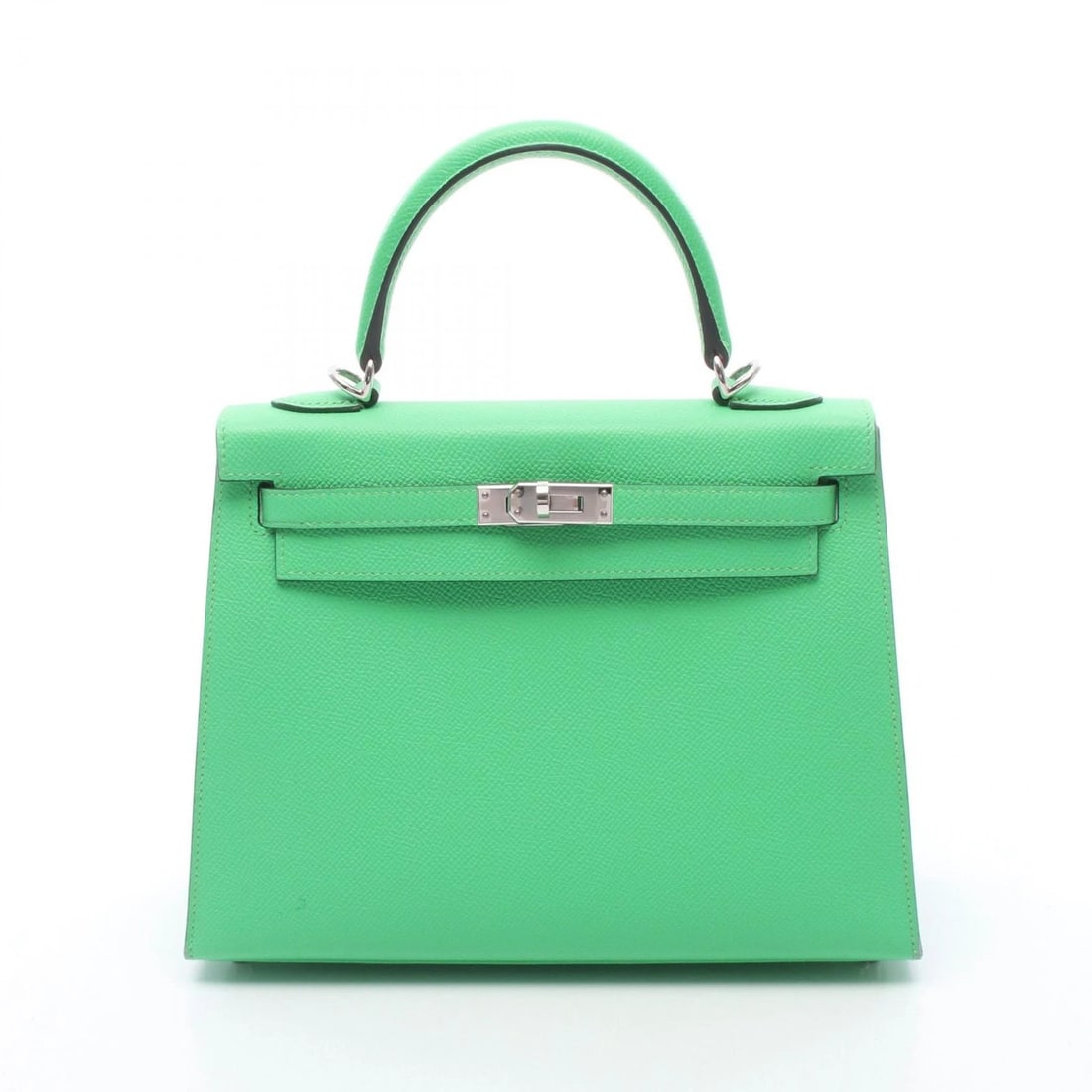 HERMES KELLY 25 SHOULDER HANDBAG: HERMES Kelly 25 shoulder Handbag Brand: HERMES Type: Handbag Material: Epsom × leather × Calfskin (cowhide) × Epsom Color: VertComic / Green??ish colors Size: (H:7.5" x W:9.6" x D:3.7") Accessorie