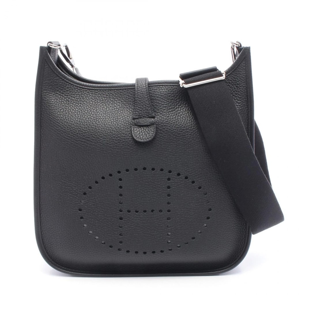 HERMES EVELYNE 3 PM SHOULDER BAG: HERMES Evelyne 3 PM Shoulder Bag Brand: HERMES Type: Shoulder Bag Material: Taurillon Clemence × leather × Taurillon Clemence Color: Black??ish colors Size: (H:10.4" x W:11.0" x D:2.8") Accessorie