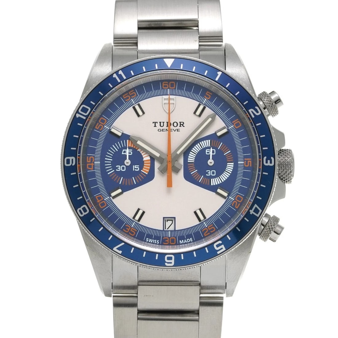TUDOR HERITAGE CHRONO OPALINE/BLUE WATCH: TUDOR Heritage Chrono Opaline/Blue WATCH Brand: TUDOR Type: Wristwatch Material: Band Material Stainless steel, Case Material Stainless steel Color: Dial Color Opaline/Blue Size: ??Case? H/about 42mm 