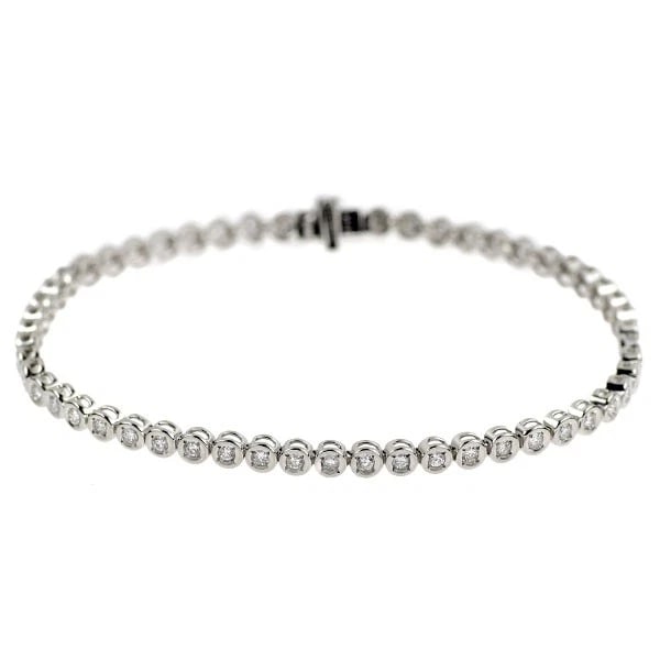 PT850 DIAMOND BRACELET: Pt850 diamond bracelet Brand: None Type: bracelets Material: Pt850, Main Stone/Creation natural Color: Silver Size: Length/Width/Diameter (CM) 3.2 Accessories: None Accessories Notice: When