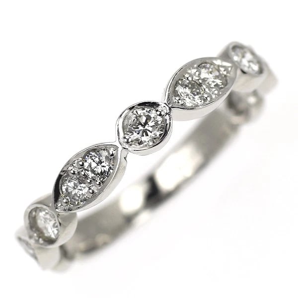 K18WG DIAMOND RING: K18WG diamond ring Brand: None Type: rings Material: K18WG, Main Stone/Creation Natural Color: White Gold Size: 5.5 - 5.75US Accessories: None Accessories Notice: When purchasing pre-owned goods,