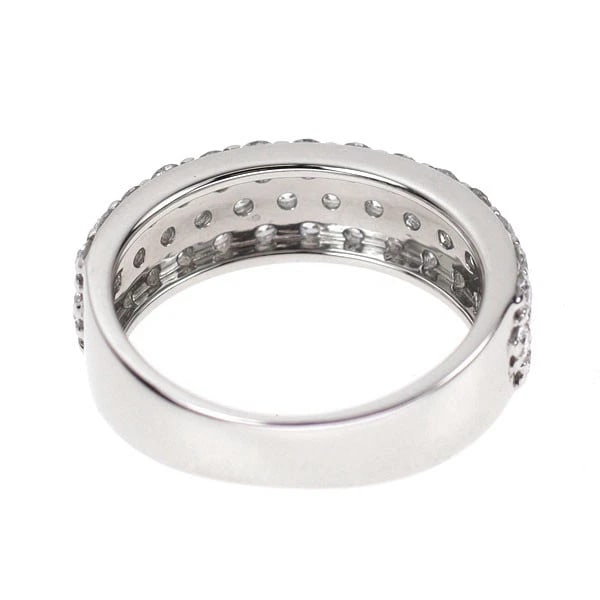 PT900 H&C DIAMOND RING - 2