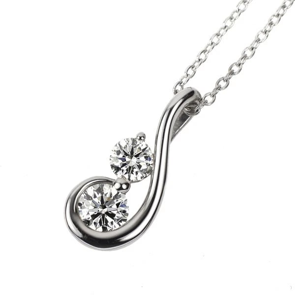 FOREVERMARK PT900/ PT850 DIAMOND PENDANT NECKLACE: Forevermark Pt900/ Pt850 Diamond Pendant Necklace Brand: None Type: pendant necklace Material: Pt900/ Pt850, Main Stone/Creation Natural Color: Silver Size: Necklace: Chain Length?46cm Accessories:
