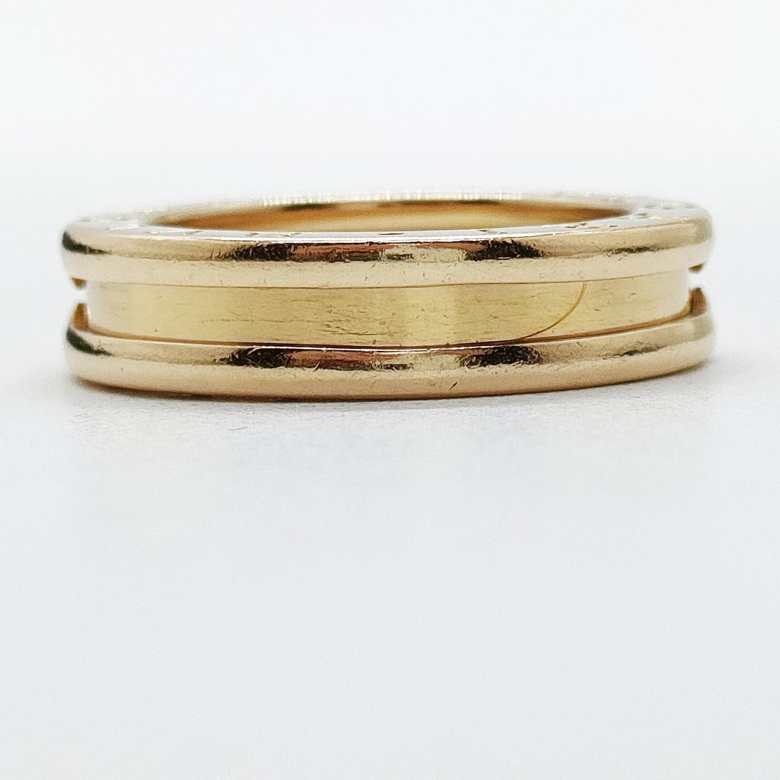BVLGARI RING BZERO1 GOLD YELLOW GOLD (1 of 2)