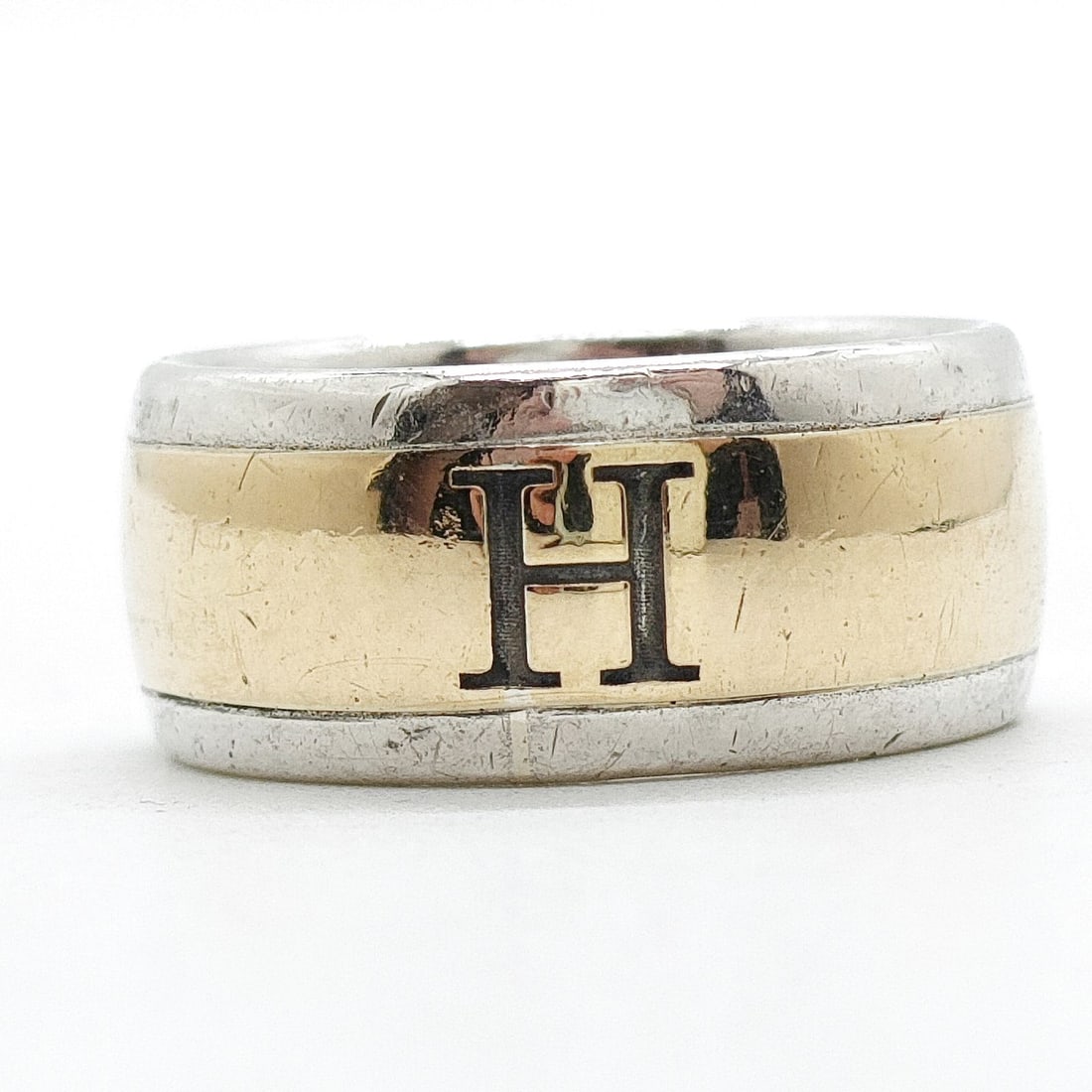 HERMES RING GOLD X SILVER: Hermes Ring Gold X Silver Brand: Hermes Type: Ring Material: Gold X Silver, Color: Silver Size: US 5 Accessories: None Accessories Notice: When purchasing pre-owned goods, please refer to
