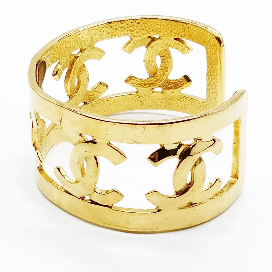 CHANEL BANGLE GOLD - 3