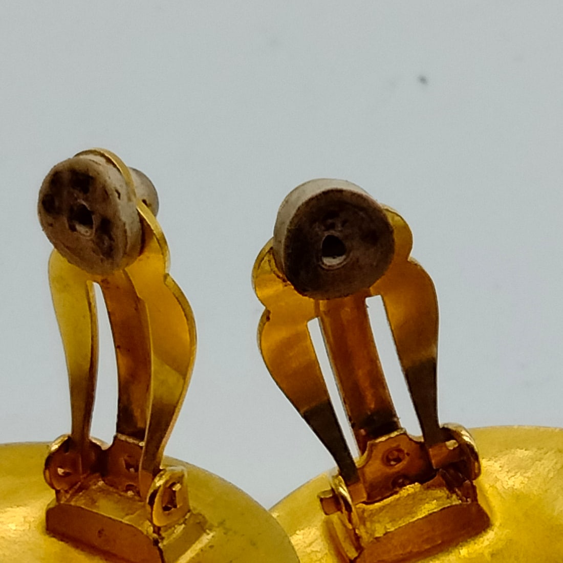 CHANEL EARRING GOLD - 5
