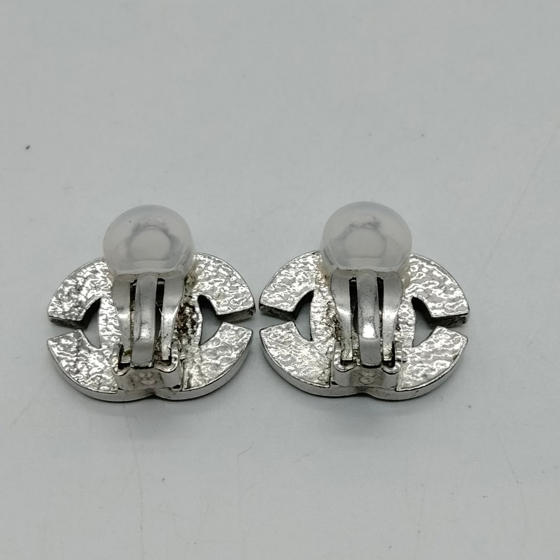 CHANEL EARRING SILVER - 4