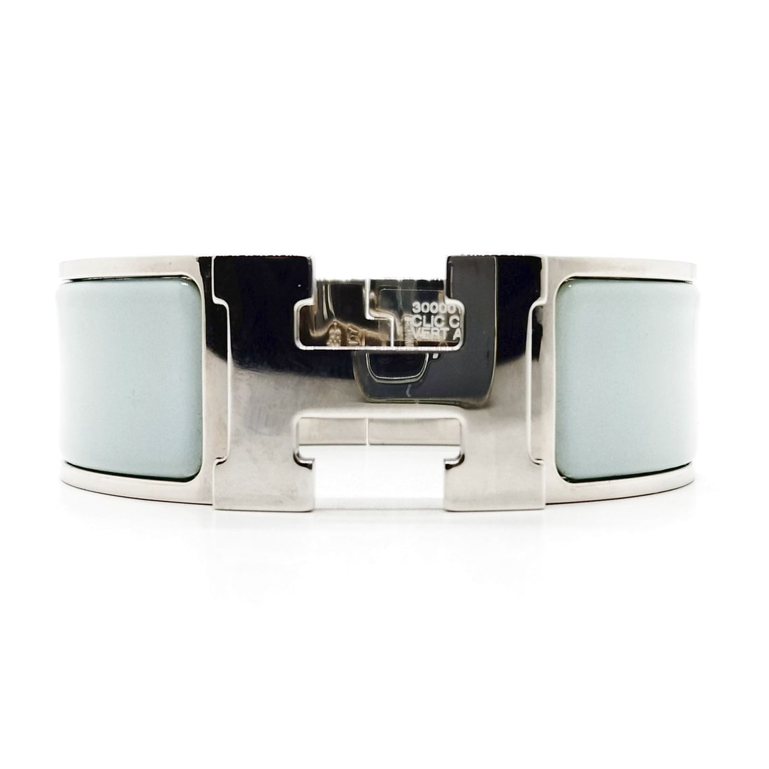 HERMES BANGLE SILVER LIGHT BLUE: Hermes Bangle Silver Light Blue Brand: Hermes Type: Bangle Material: Sub Material : ST0117, Color: Silver Size: Full Length : 16 cm (approx) Accessories: None Accessories Notice: When purc