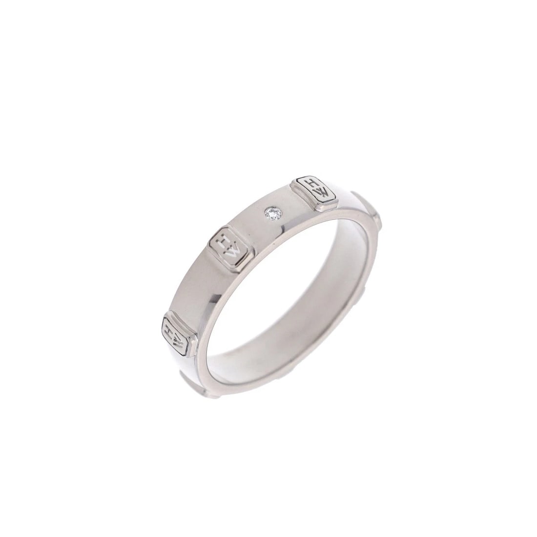 HARRY WINSTON RING DIAMOND HW LOGO BAND: HARRY WINSTON Ring diamond HW logo band Brand: HARRY WINSTON Type: Ring Material: K18 White Gold WG, Main Stone/Creation Natural Color: White Gold Size: 8.25 - 8.5 US Accessories: None Acc
