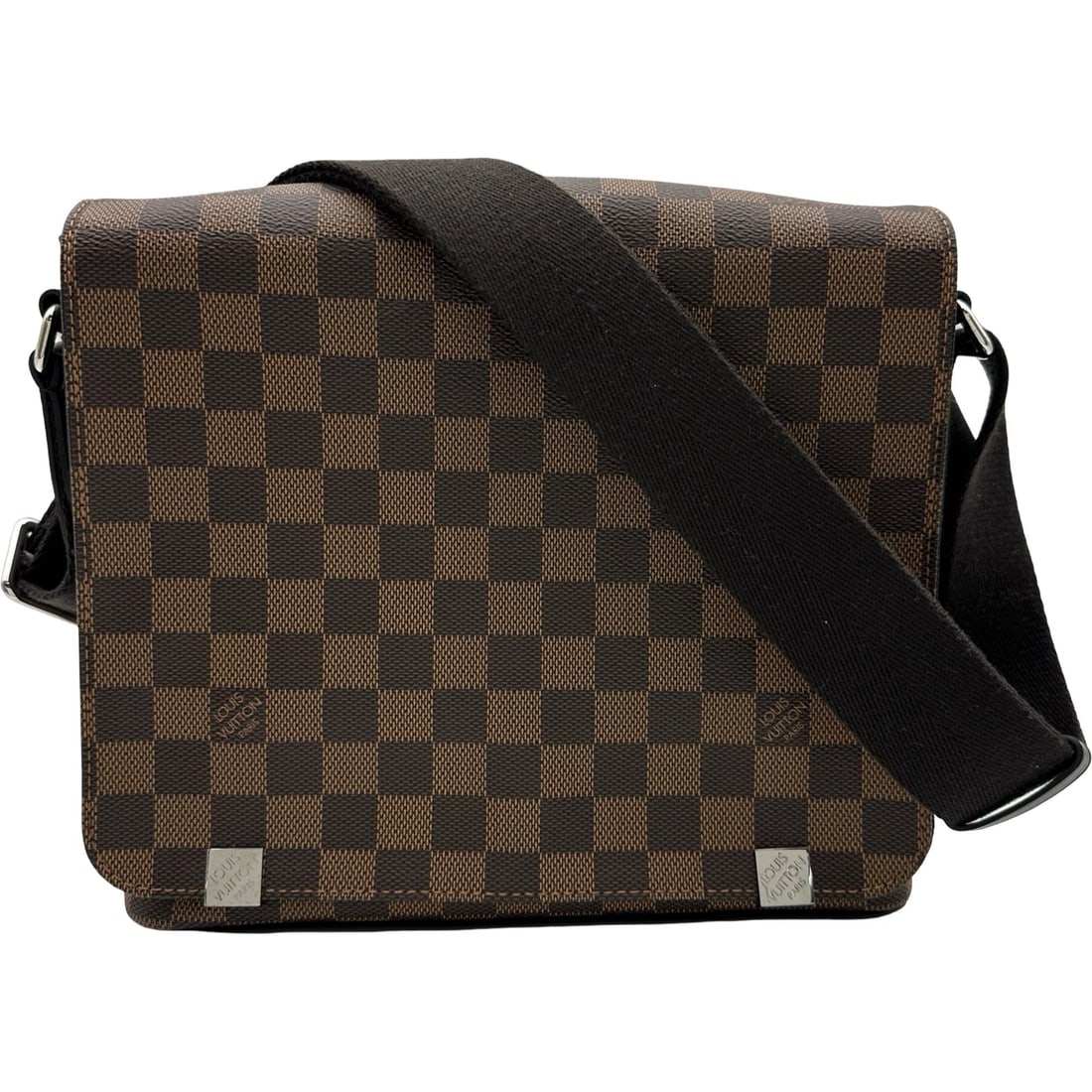 LOUIS VUITTON DISTRICT PM SHOULDER BAG: LOUIS VUITTON District PM Shoulder Bag Brand: LOUIS VUITTON Type: Shoulder Bag Material: Damier Color: Brown Size: W25cm x H23cmx D6.5cm W9.8 x H9.1x D2.6inch Accessories: None Accessories Notice:
