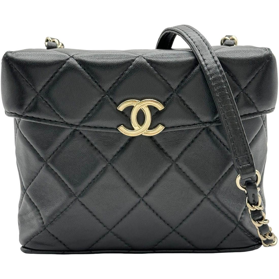 CHANEL SMALL BOX BAG SHOULDER BAG: CHANEL Small Box Bag Shoulder Bag Brand: CHANEL Type: Shoulder Bag Material: lambskin Color: Gold Hardware Size: W16cm x H14cmx D7cm W6.3 x H5.5x D2.8inch Accessories: None Accessories Not